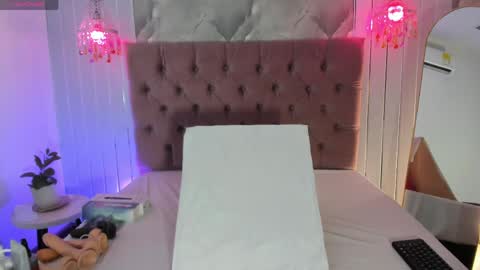 GabbySweet  online show from May 7, 10:52 am