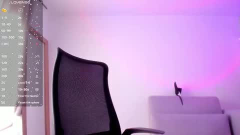 Snapshot of _giaa_ chatting on September 24, 7:46 pm _giaa_ online show from September 24, 7:46 pm