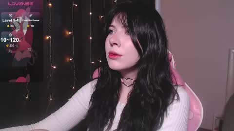 Snapshot of _gummybears_ chatting on February 25, 8:47 am Tori online show from February 25, 8:47 am