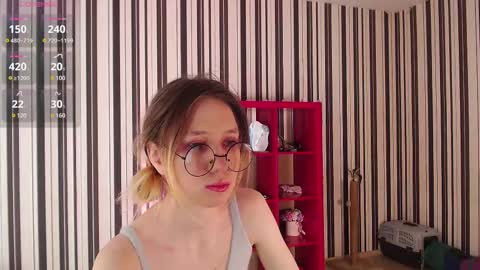 Hannaolotl online show from February 19, 7:06 am