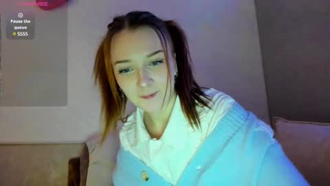 _hey_scarlett_ online show from December 20, 2:27 pm