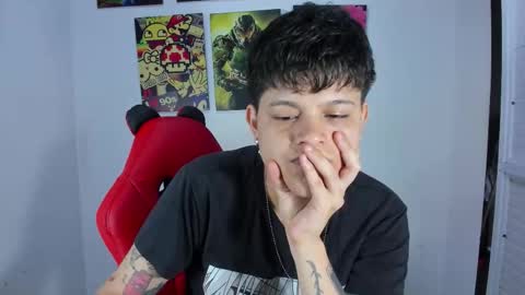 ian online show from December 17, 7:29 pm