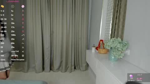 Emily online show from May 10, 5:59 pm
