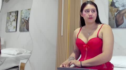 _iris_evans online show from October 19, 10:50 am