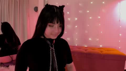 _karine01 online show from October 6, 3:23 am