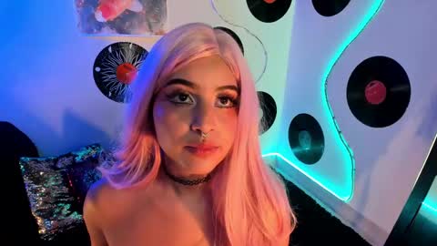 _karine01 online show from March 11, 4:41 am