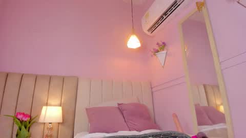 karol online show from October 25, 6:59 pm