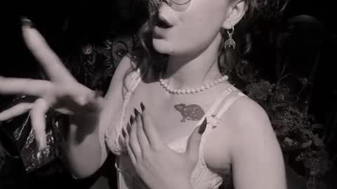 Lady Luna online show from May 15, 11:18 pm