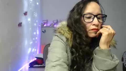 SANDRA online show from November 7, 4:18 am