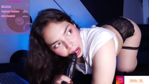 Lili  online show from February 15, 2:58 am