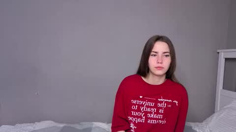 Emma online show from October 3, 2:27 am