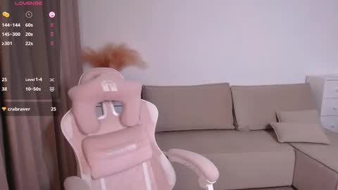 Amelia                        online show from December 4, 9:48 pm