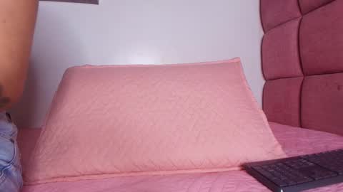 Lorrayne online show from February 23, 12:09 pm