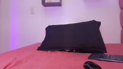 Lorrayne online show from February 13, 11:50 am