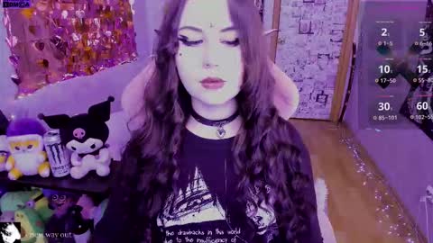 Mia online show from February 27, 3:28 am