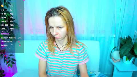 Snapshot of _mari_so chatting on March 4, 2:17 am Scarlett online show from March 4, 2:17 am
