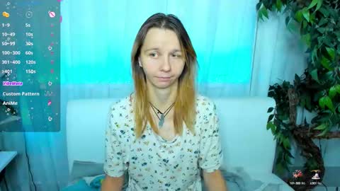 Snapshot of _mari_so chatting on September 14, 5:38 am Scarlett online show from September 14, 5:38 am
