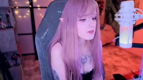 Mariko online show from November 21, 3:47 pm