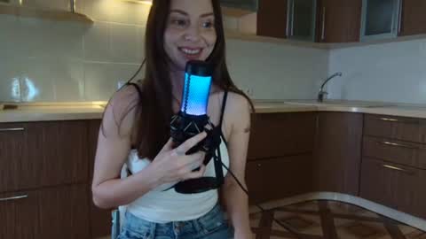 _mary_chili online show from August 9, 12:42 pm