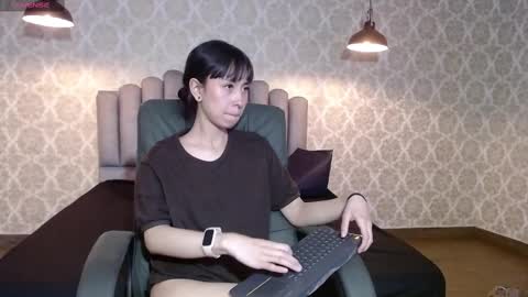 Snapshot of _mavis2 chatting on September 24, 9:25 pm Mavis online show from September 24, 9:25 pm