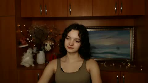 Snapshot of _megasta chatting on December 20, 11:10 am Susie online show from December 20, 11:10 am