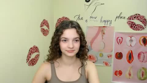 Snapshot of _megasta chatting on December 14, 1:16 pm Susie online show from December 14, 1:16 pm