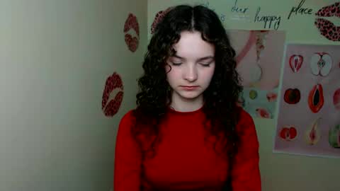 Snapshot of _megasta chatting on March 7, 7:49 pm Susie online show from March 7, 7:49 pm