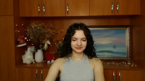 Snapshot of _megasta chatting on December 21, 7:24 am Susie online show from December 21, 7:24 am