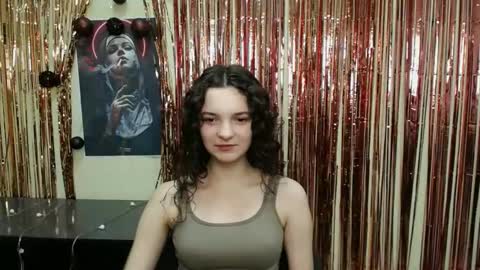 Snapshot of _megasta chatting on January 3, 1:03 pm Susie online show from January 3, 1:03 pm