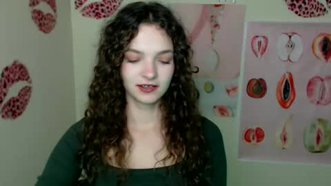 Snapshot of _megasta chatting on October 7, 6:51 am Susie online show from October 7, 6:51 am