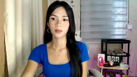 Melly online show from June 5, 9:04 am