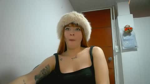 Mia-foster online show from January 14, 9:20 pm