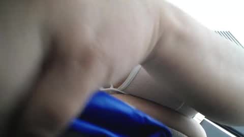 Snapshot of _miaaleon chatting on October 16, 1:14 pm Mia online show from October 16, 1:14 pm