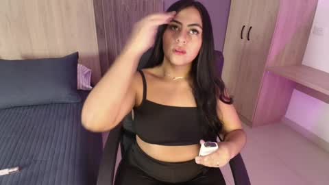 _miamiller_ online show from March 6, 5:00 pm