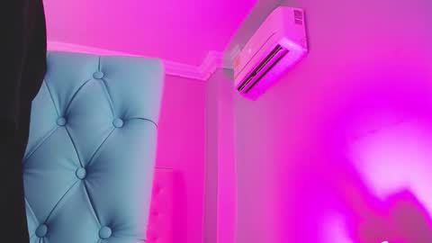 Paula online show from January 18, 11:17 am