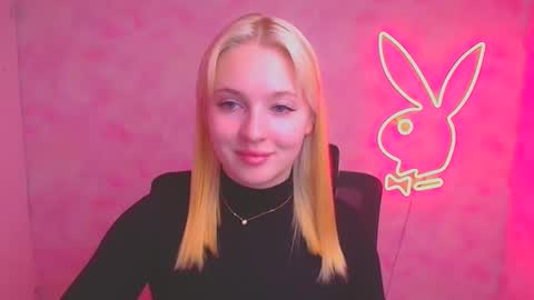 Melanie online show from September 18, 11:42 am