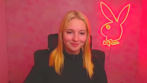 Melanie online show from October 2, 1:27 pm