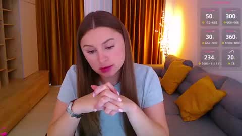 Mia online show from July 12, 11:44 am