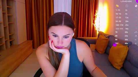 Snapshot of _miss_mia chatting on October 15, 11:13 am Mia online show from October 15, 11:13 am