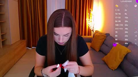 Mia online show from January 18, 10:00 am