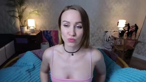 Veronica Ross online show from October 20, 2:42 pm
