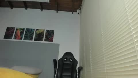 _molly_rosse_ online show from February 5, 3:04 pm