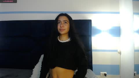 Snapshot of _mollyy chatting on February 16, 7:27 pm Molly online show from February 16, 7:27 pm