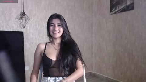 Snapshot of _monserratee chatting on September 19, 3:11 pm Monserrate online show from September 19, 3:11 pm