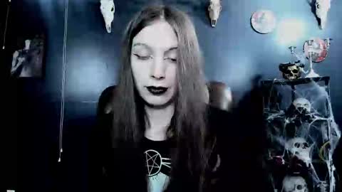 Snapshot of _naamah chatting on September 22, 6:39 pm _naamah online show from September 22, 6:39 pm