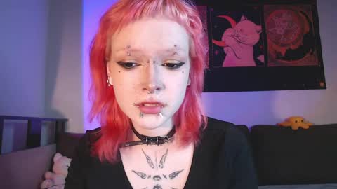 Nicole online show from June 7, 11:22 pm