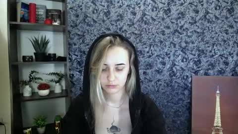 Nica online show from February 15, 2:38 pm