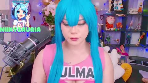 niiky online show from February 20, 7:37 pm