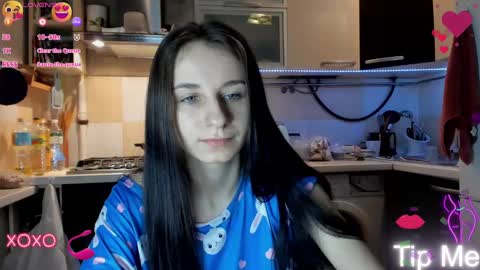 Snapshot of _nika_kik chatting on March 1, 10:10 pm Nika online show from March 1, 10:10 pm
