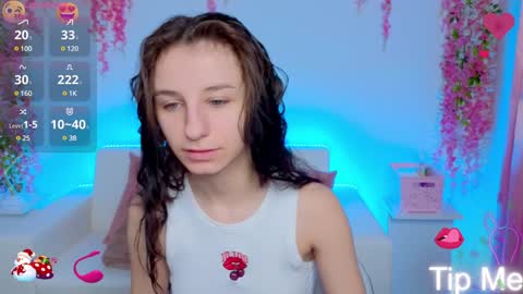 Snapshot of _nika_kik chatting on January 8, 10:59 am Nika online show from January 8, 10:59 am